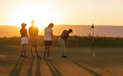 Golf - Group Watches Put at Sunset - Tributary - Teton Valley